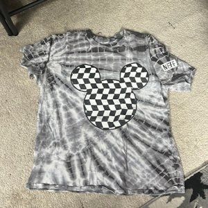 tie dyed, Mickey shirts, size large